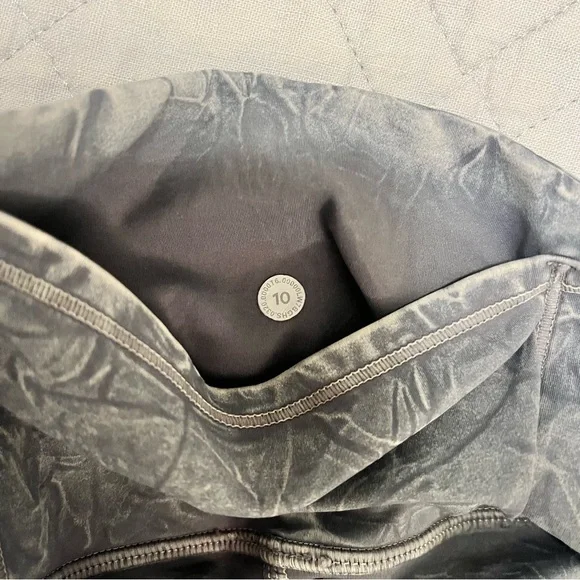 Lululemon Biker Shorts - Picture 5 of 7